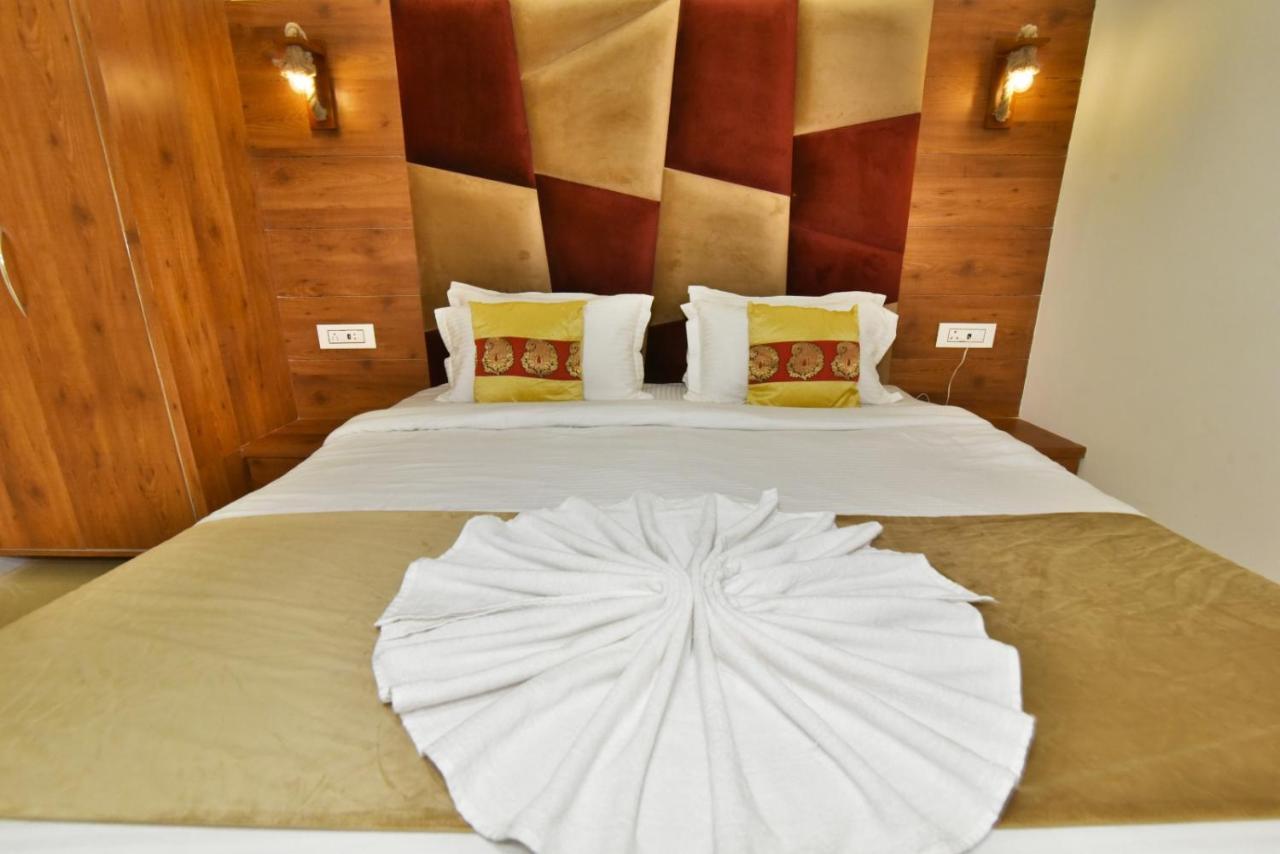 Hotel Sallow International-Hotel Near Golden Temple Amritsar Dış mekan fotoğraf